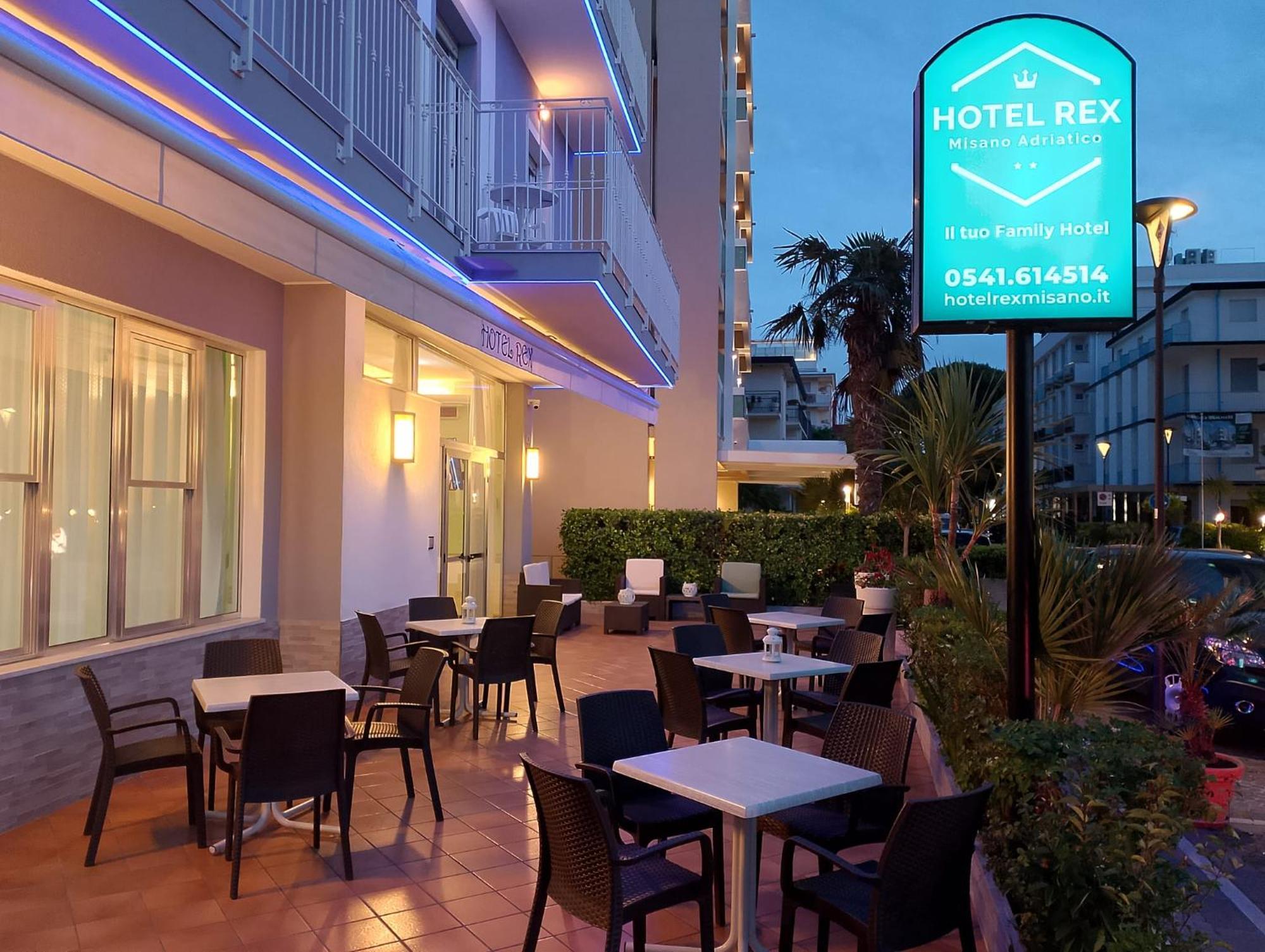 Hotel Rex 미사노아드리아티코 외부 사진